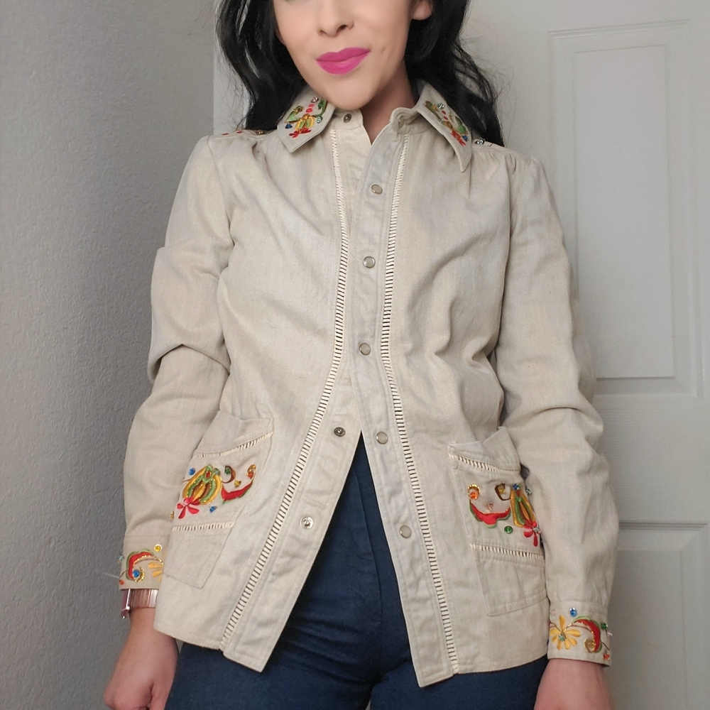 Button Down - image 7